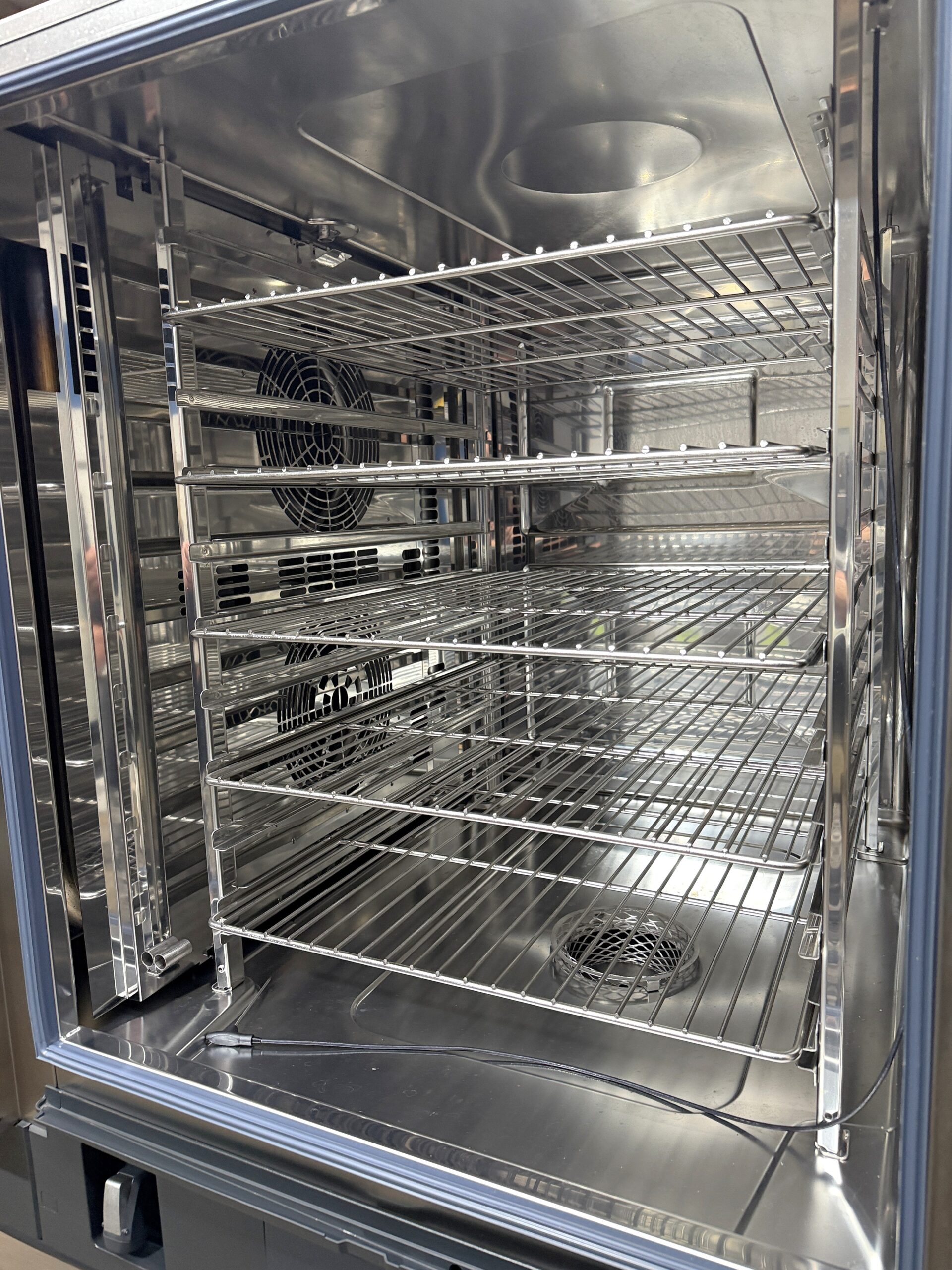 Rational IcombiPro 10 pan, FULL size, Gas, combi (DEMO MODEL w/WARRANTY) - Image 11