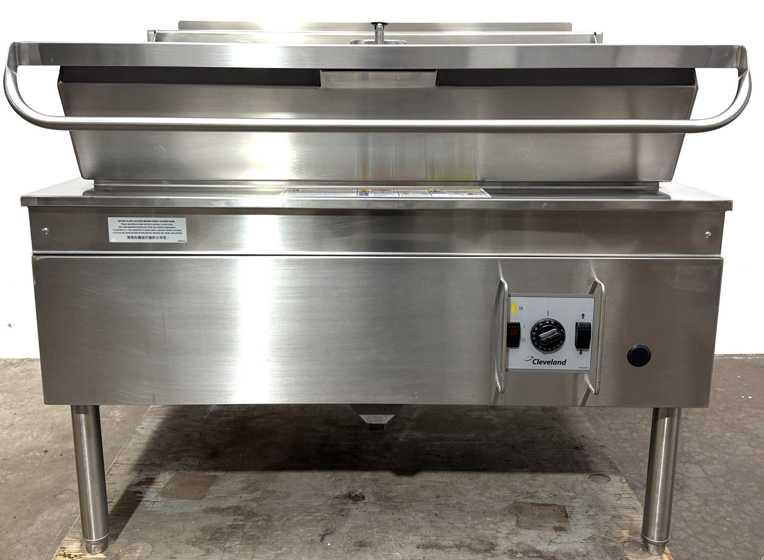 Cleveland 40 gallon, Natural gas, Braising pan w/ Power Tilt (Refurbished w/Warranty)