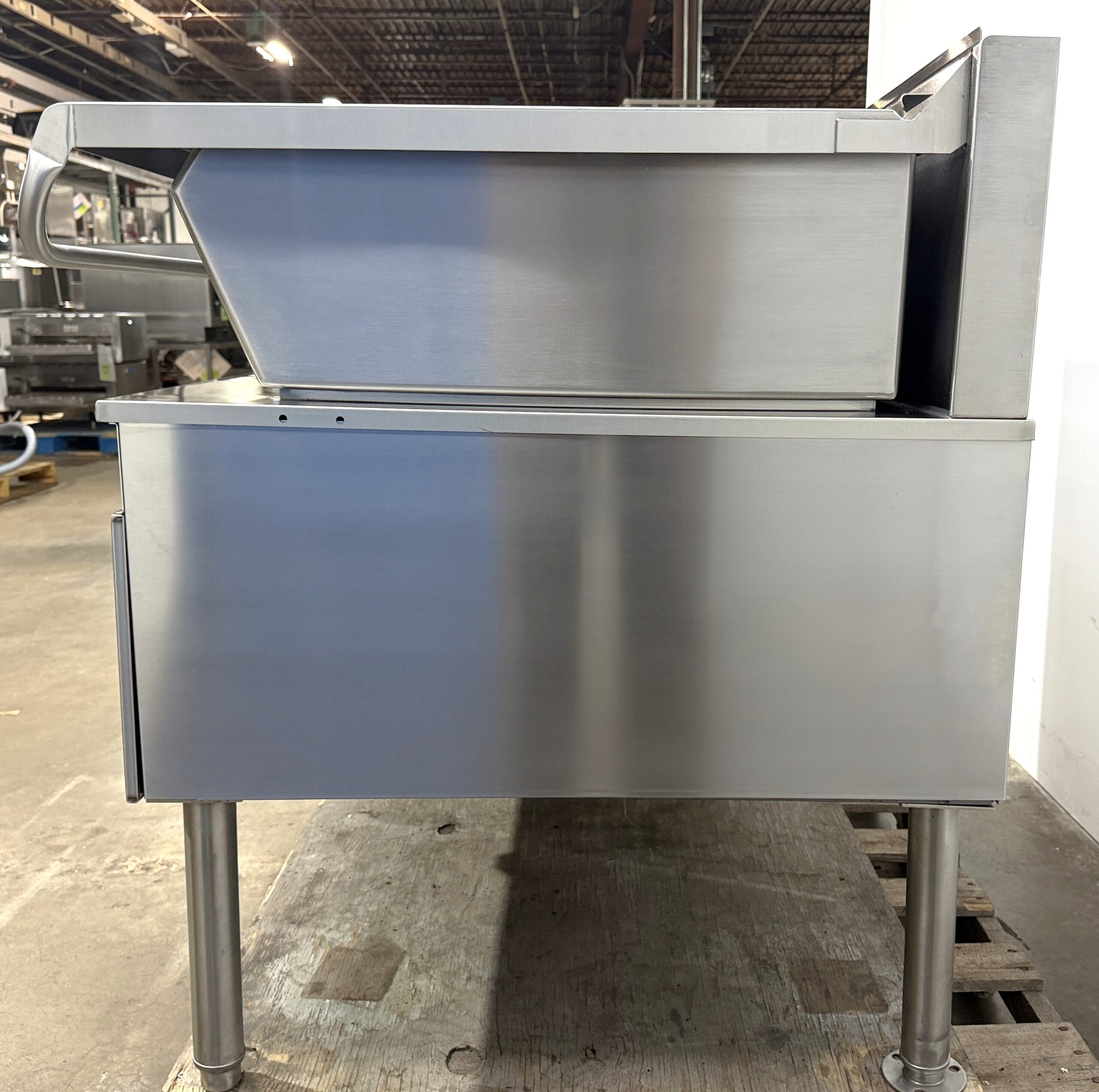 Cleveland 40 gallon, Natural gas, Braising pan w/ Power Tilt (Refurbished w/Warranty) - Image 6