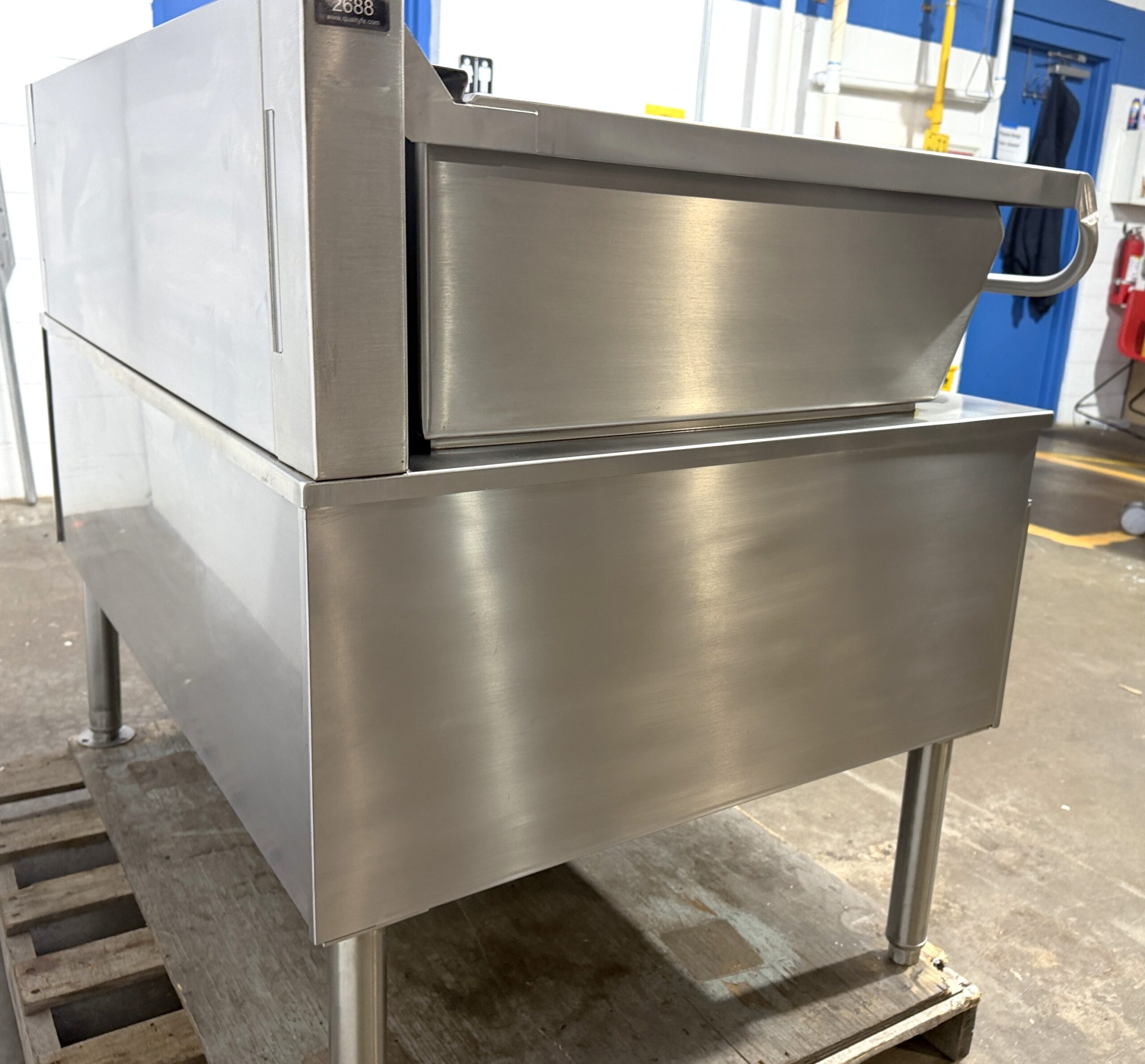 Cleveland 40 gallon, Natural gas, Braising pan w/ Power Tilt (Refurbished w/Warranty) - Image 8