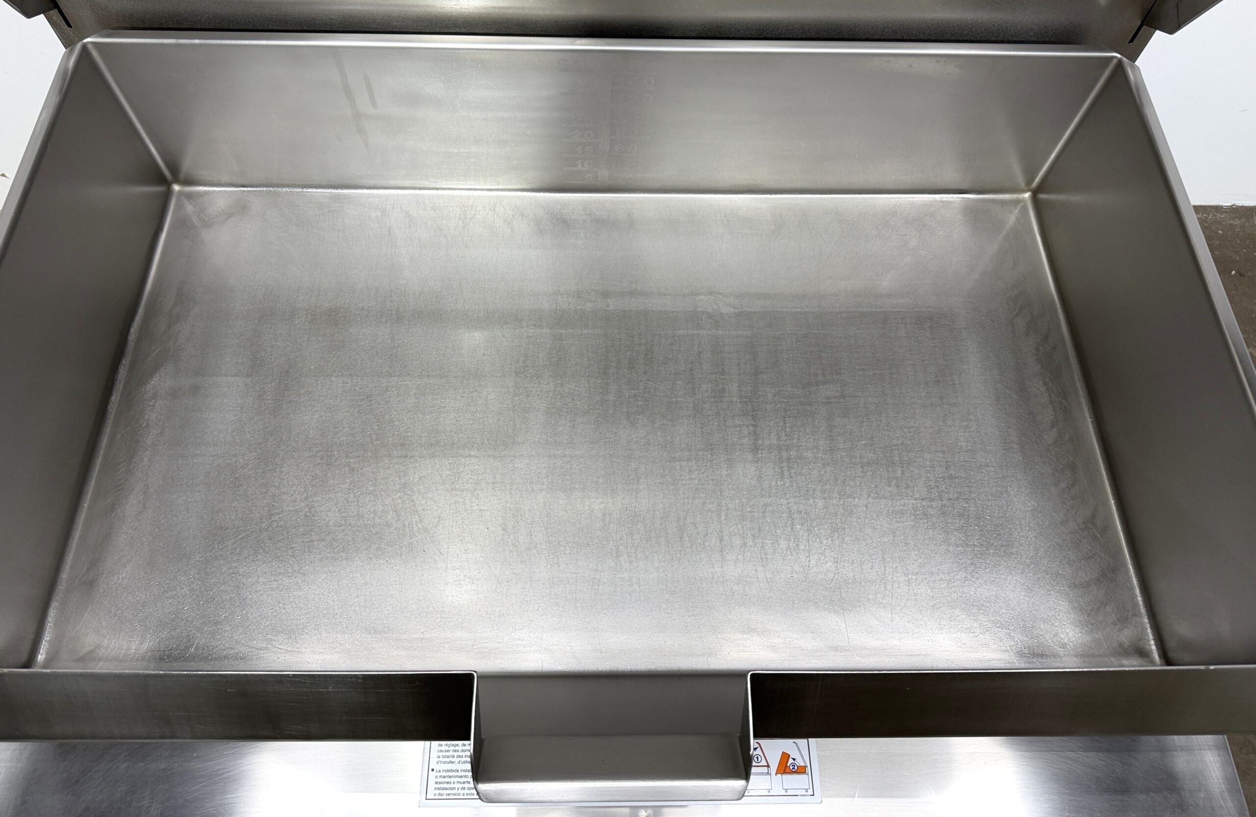 Cleveland 40 gallon, Natural gas, Braising pan w/ Power Tilt (Refurbished w/Warranty) - Image 18