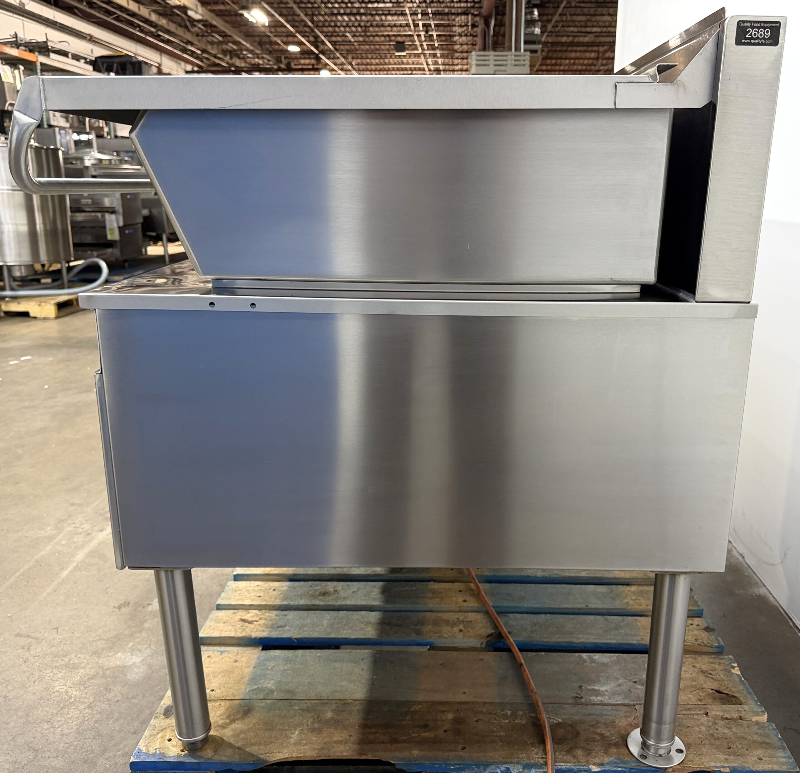 Cleveland 40 gallon, Natural gas, Braising pan w/ Power Tilt (Refurbished w/Warranty) - Image 6