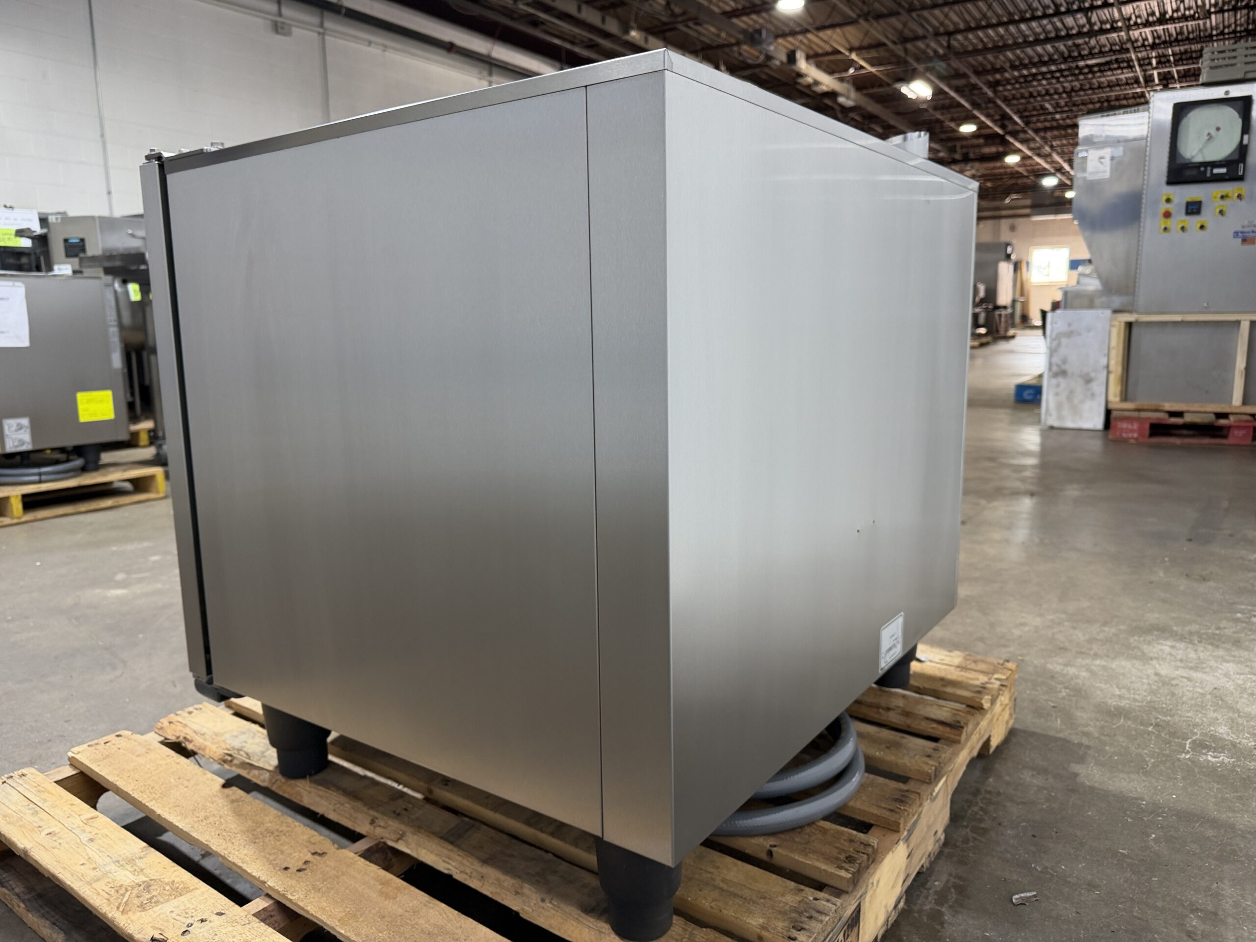 Rational 6 pan/ half size, electric combi oven (Fully refurbished ... Guaranteed to function as intended) - Image 7