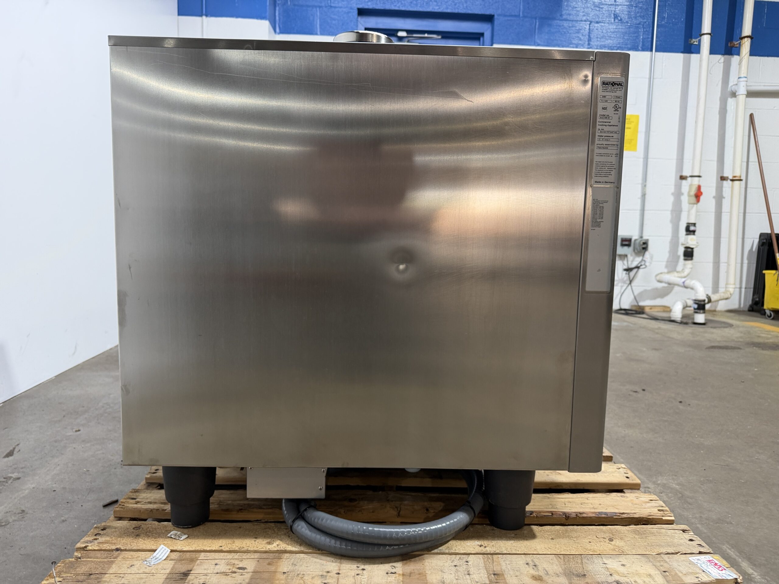 Rational 6 pan/ half size, electric combi oven (Fully refurbished ... Guaranteed to function as intended) - Image 10