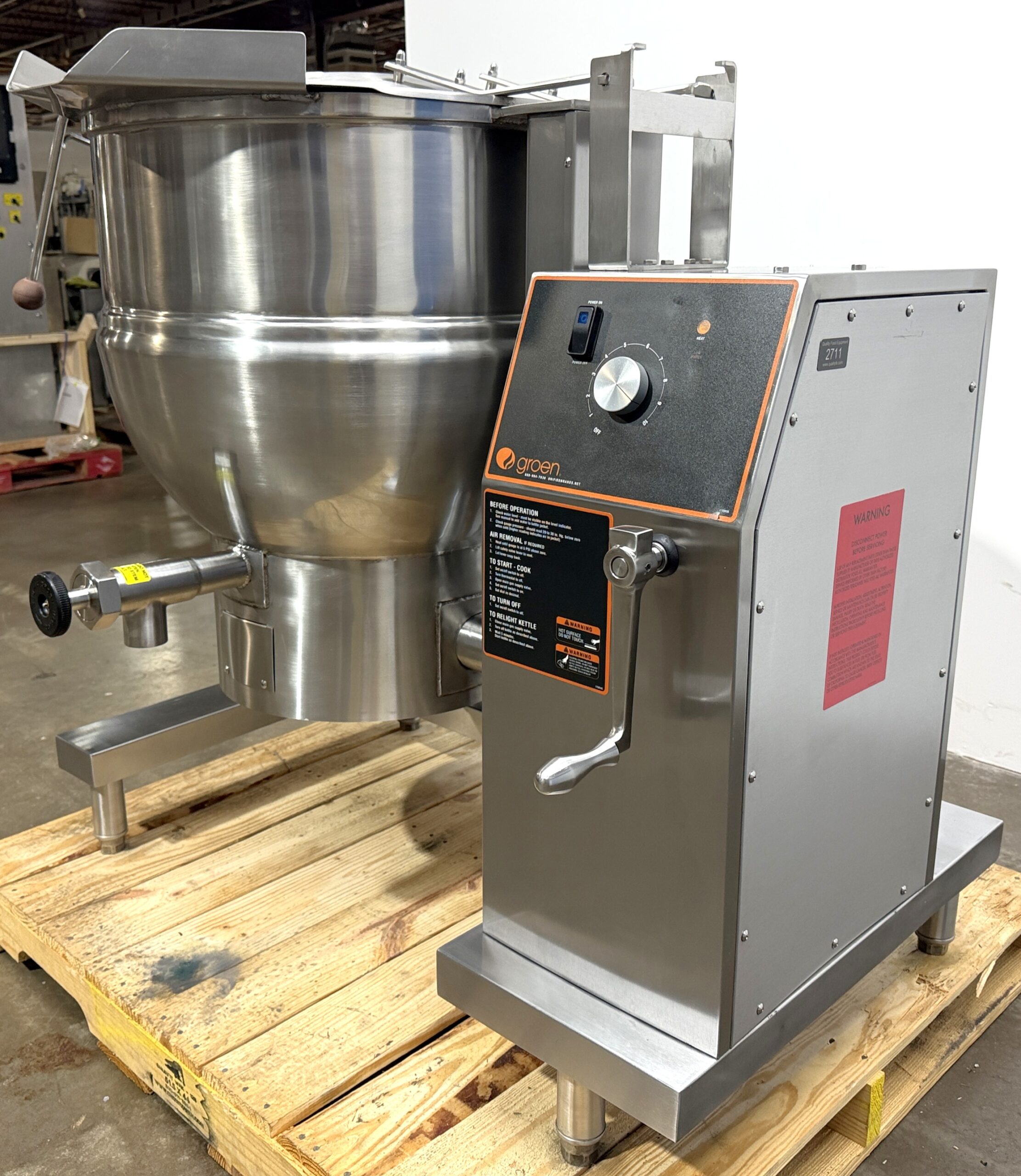 2019 Groen (DHT/1-40C) 40 Gallon, Natural Gas, Tilting Kettle (Refurbished w/WARRANTY) - Image 3