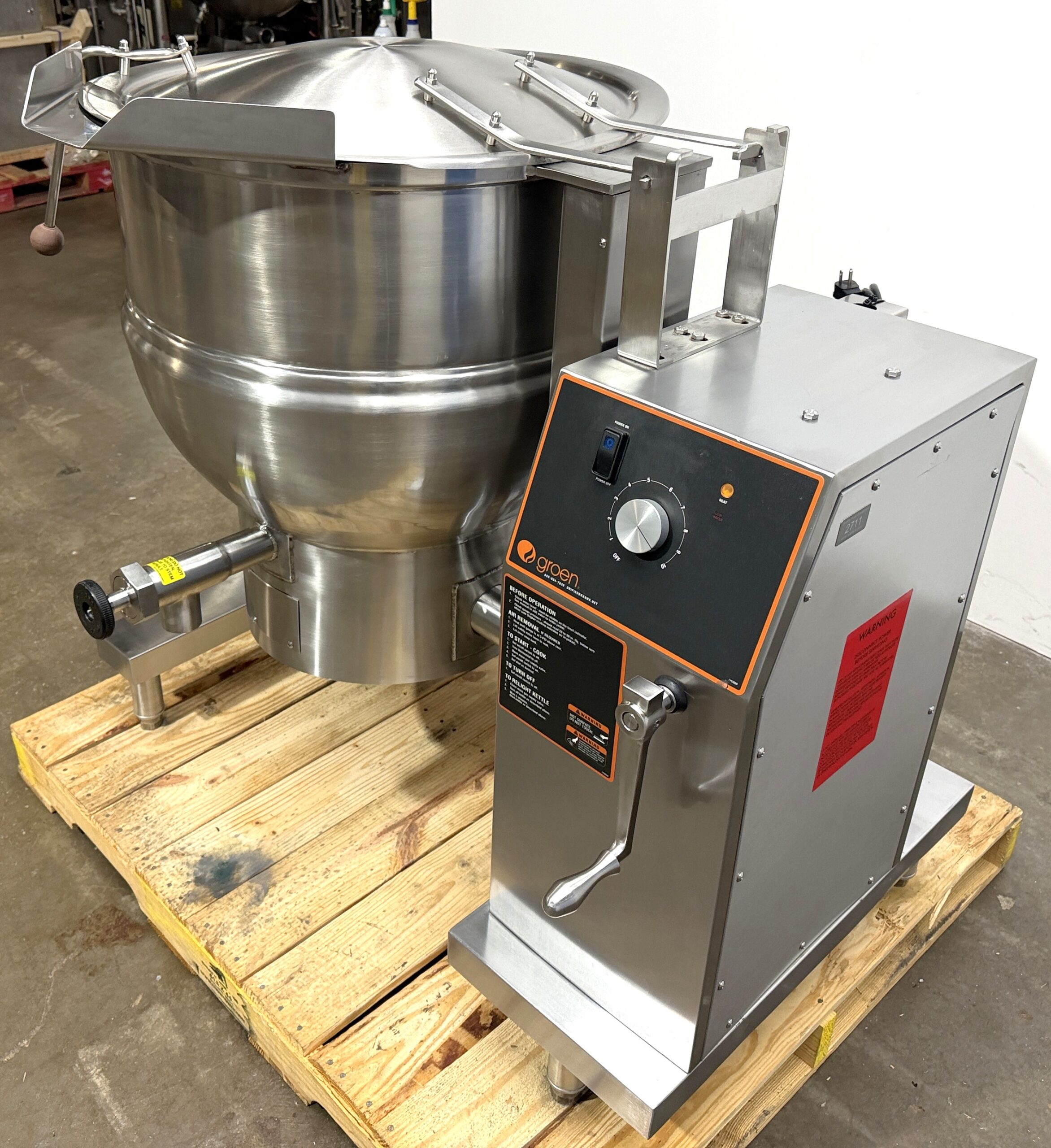 2019 Groen (DHT/1-40C) 40 Gallon, Natural Gas, Tilting Kettle (Refurbished w/WARRANTY) - Image 4