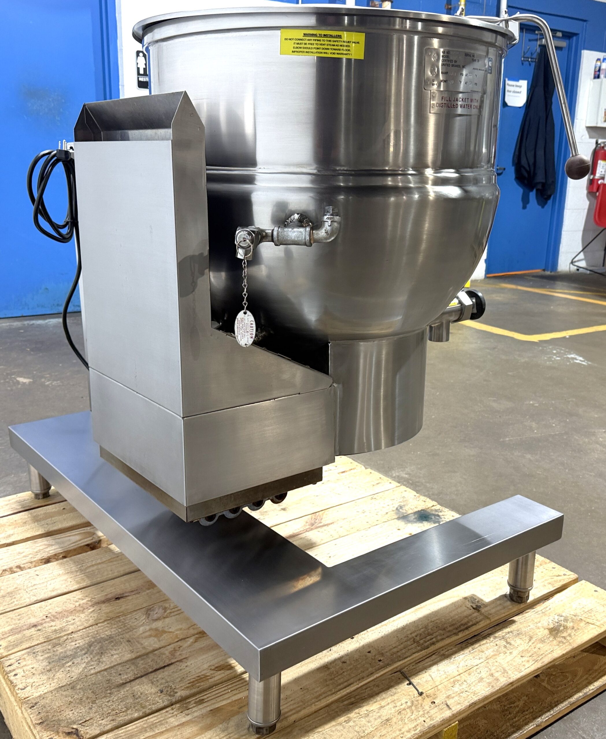 2019 Groen (DHT/1-40C) 40 Gallon, Natural Gas, Tilting Kettle (Refurbished w/WARRANTY) - Image 7