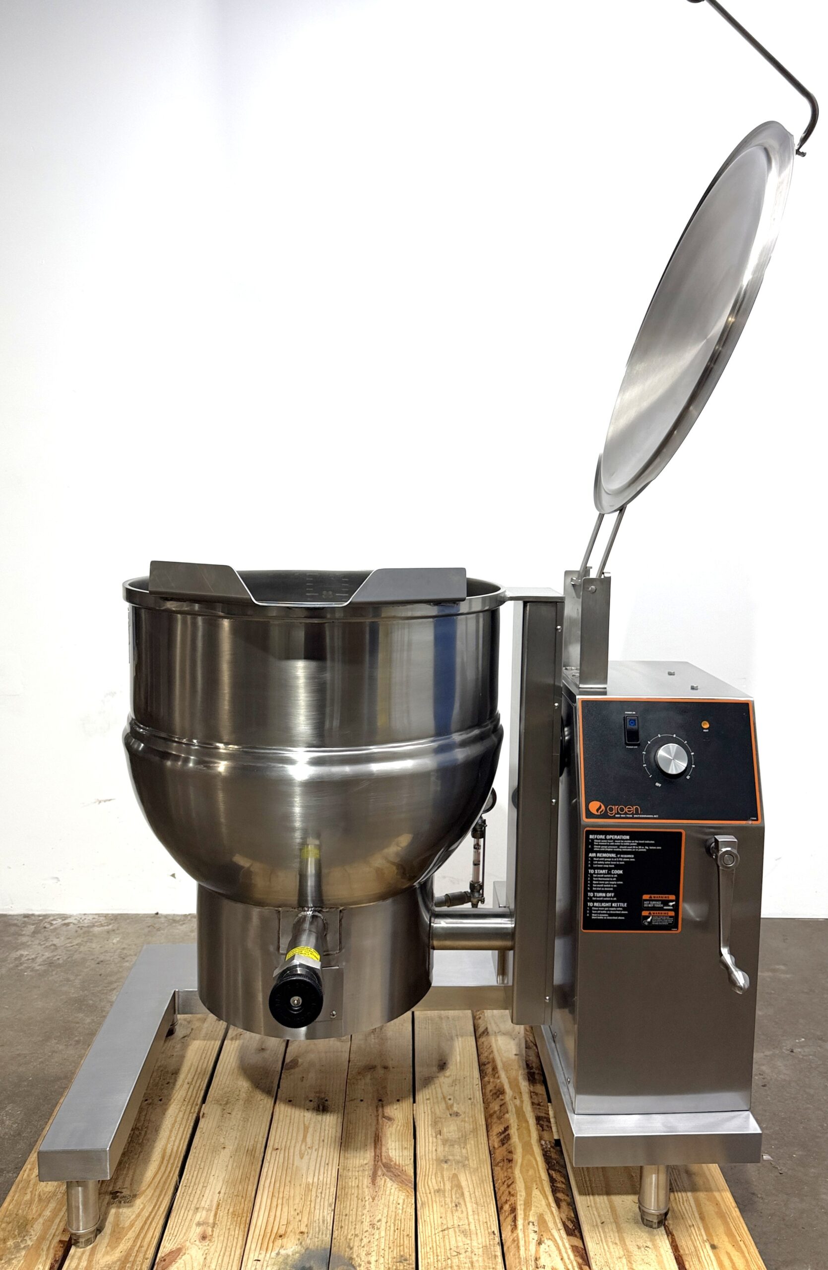 2019 Groen (DHT/1-40C) 40 Gallon, Natural Gas, Tilting Kettle (Refurbished w/WARRANTY) - Image 11