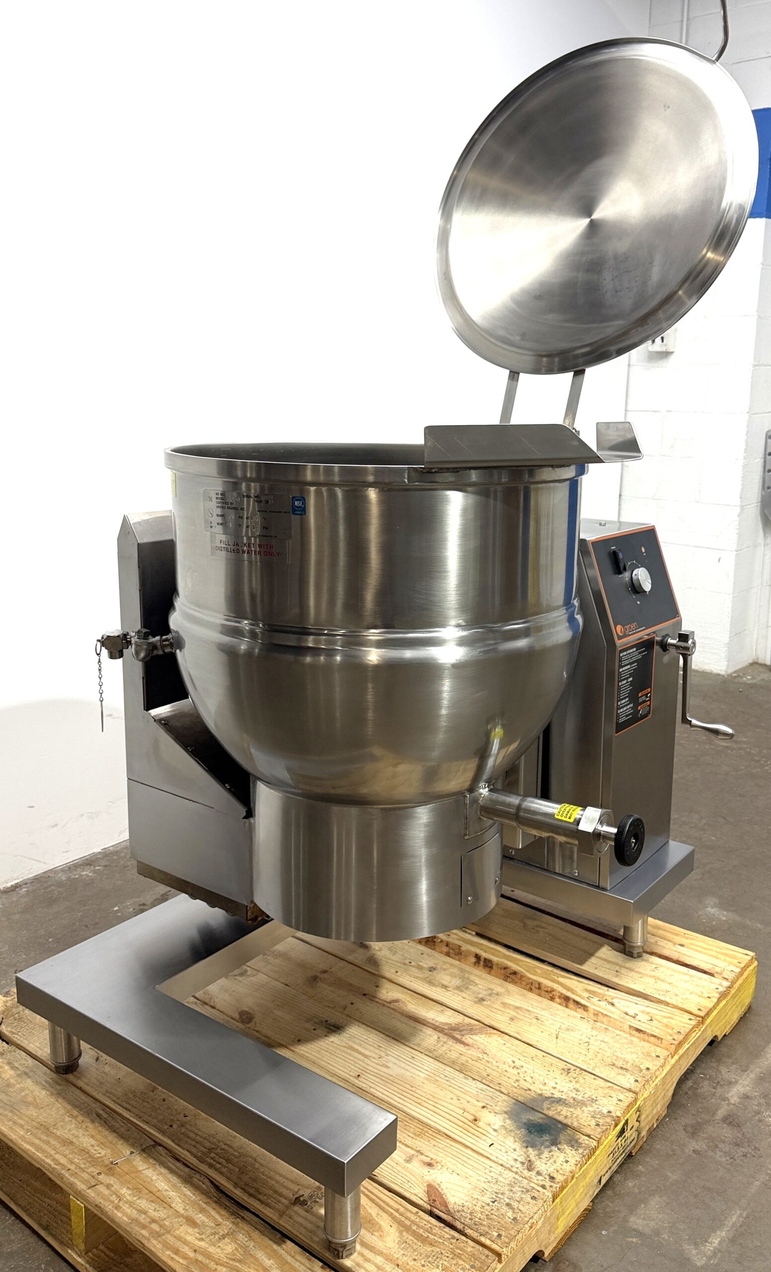 2019 Groen (DHT/1-40C) 40 Gallon, Natural Gas, Tilting Kettle (Refurbished w/WARRANTY) - Image 12