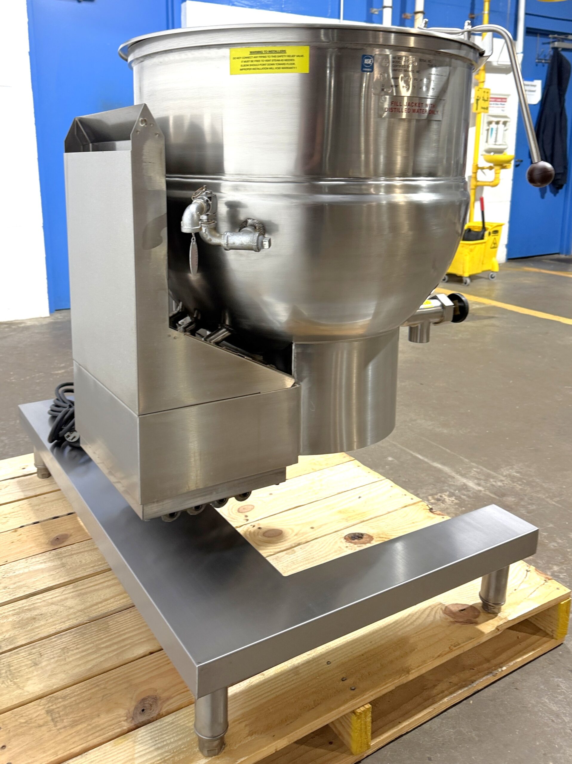 2019 Groen (DHT/1-40C) 40 Gallon, Natural Gas, Tilting Kettle (Refurbished w/WARRANTY) (Copy) - Image 7