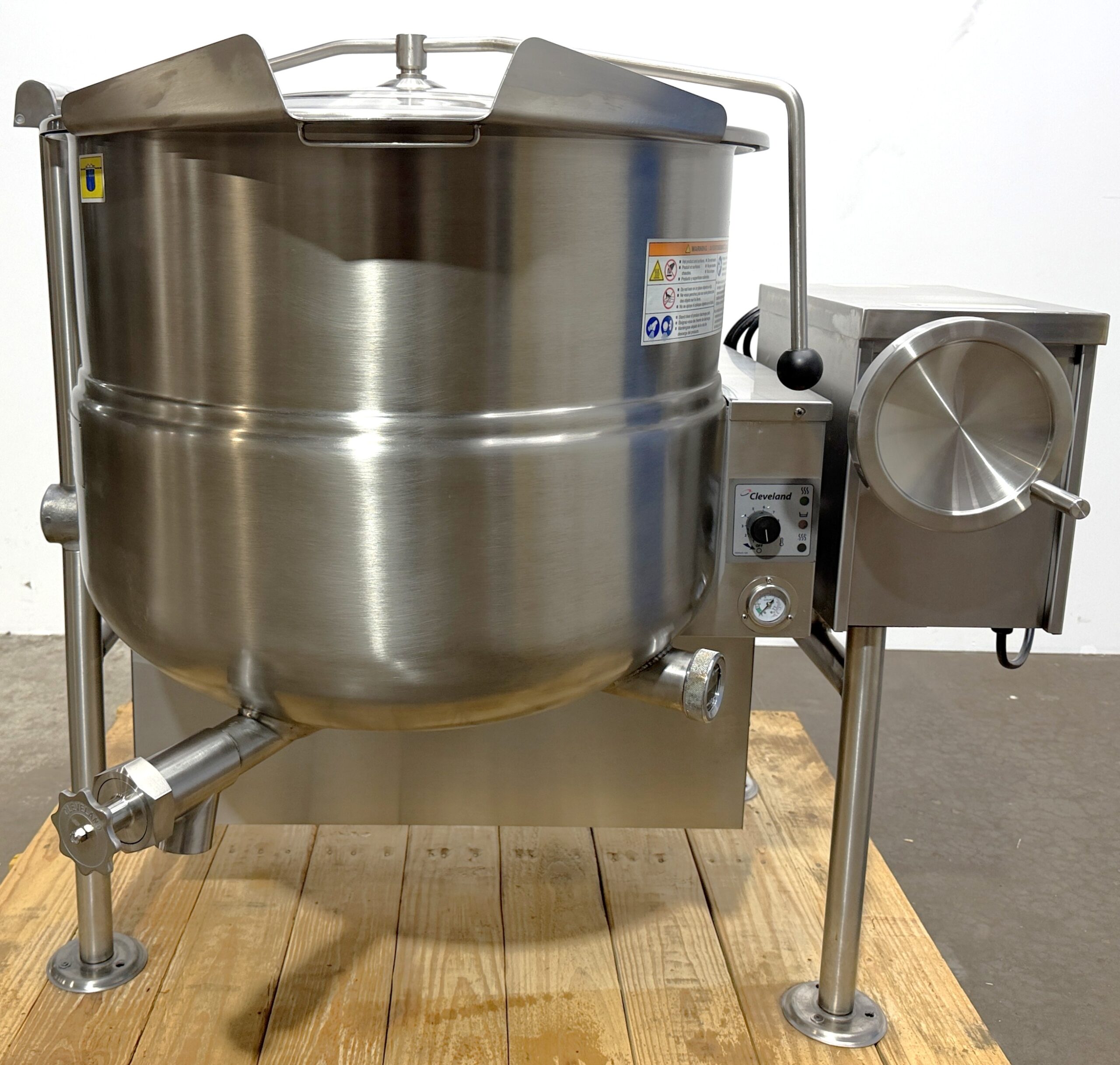 Cleveland KGL-40T (40 GAL ) Nat. Gas, Tilt Kettle (Refurbished w/WARRANTY)