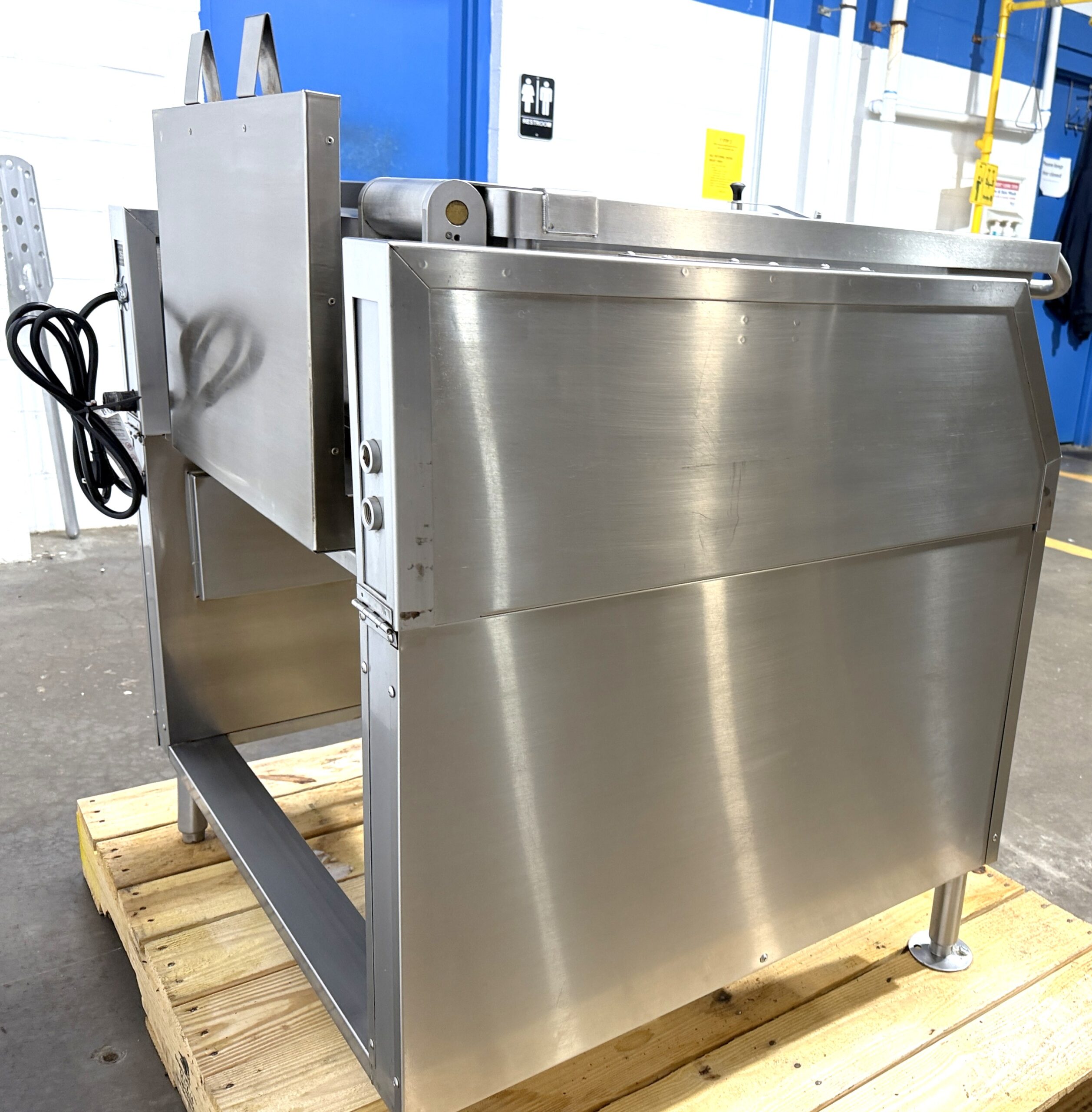 Market Forge 30 Gallon, Natural gas, Power tilt, Braising pan (Refurbished w/WARRANTY) - Image 12