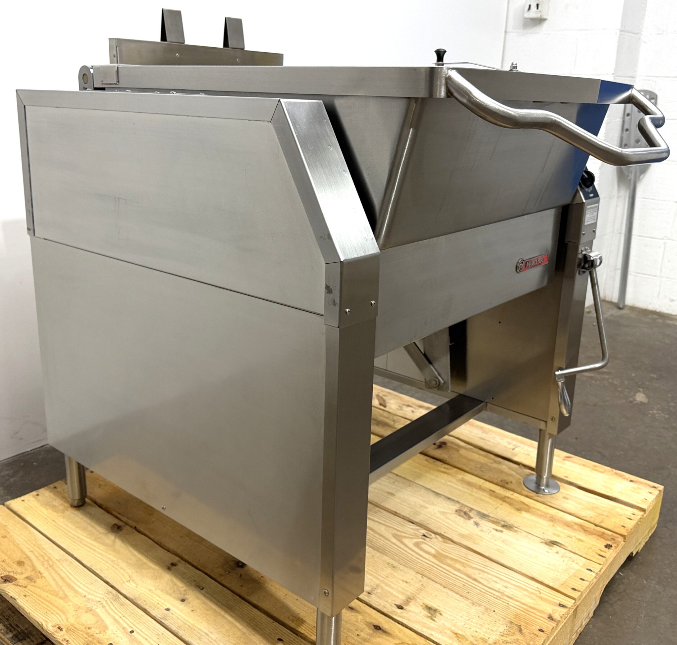 Market Forge 30 Gallon, Natural gas, Power tilt, Braising pan (Refurbished w/WARRANTY) - Image 10