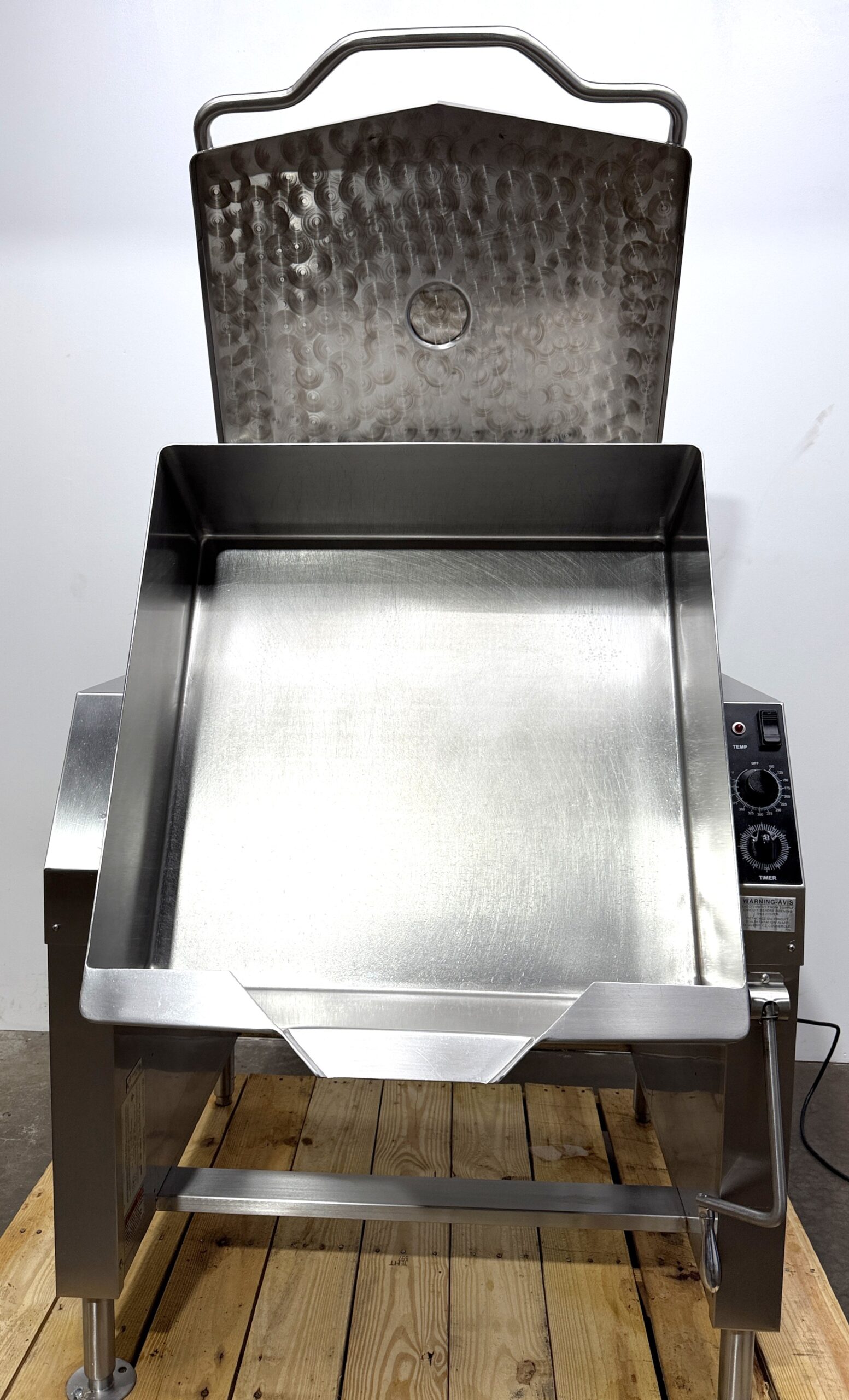 Market Forge 30 Gallon, Natural gas, Power tilt, Braising pan (Refurbished w/WARRANTY) - Image 4