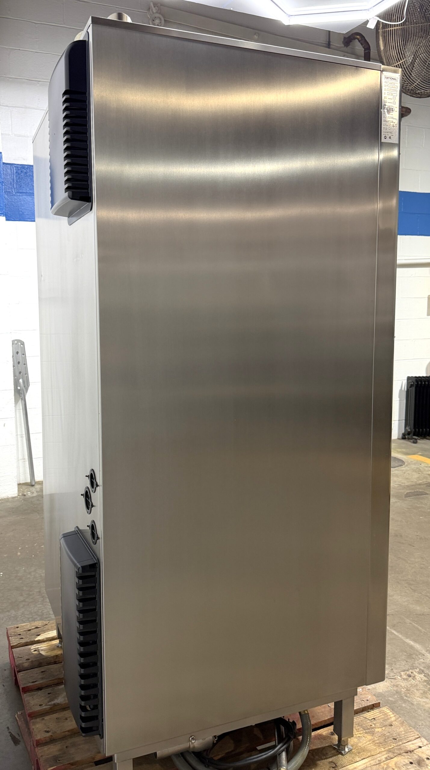Rational SCCWE201G Natural Gas 20 pan, half size Combi oven (Refurbished w/WARRANTY) - Image 14