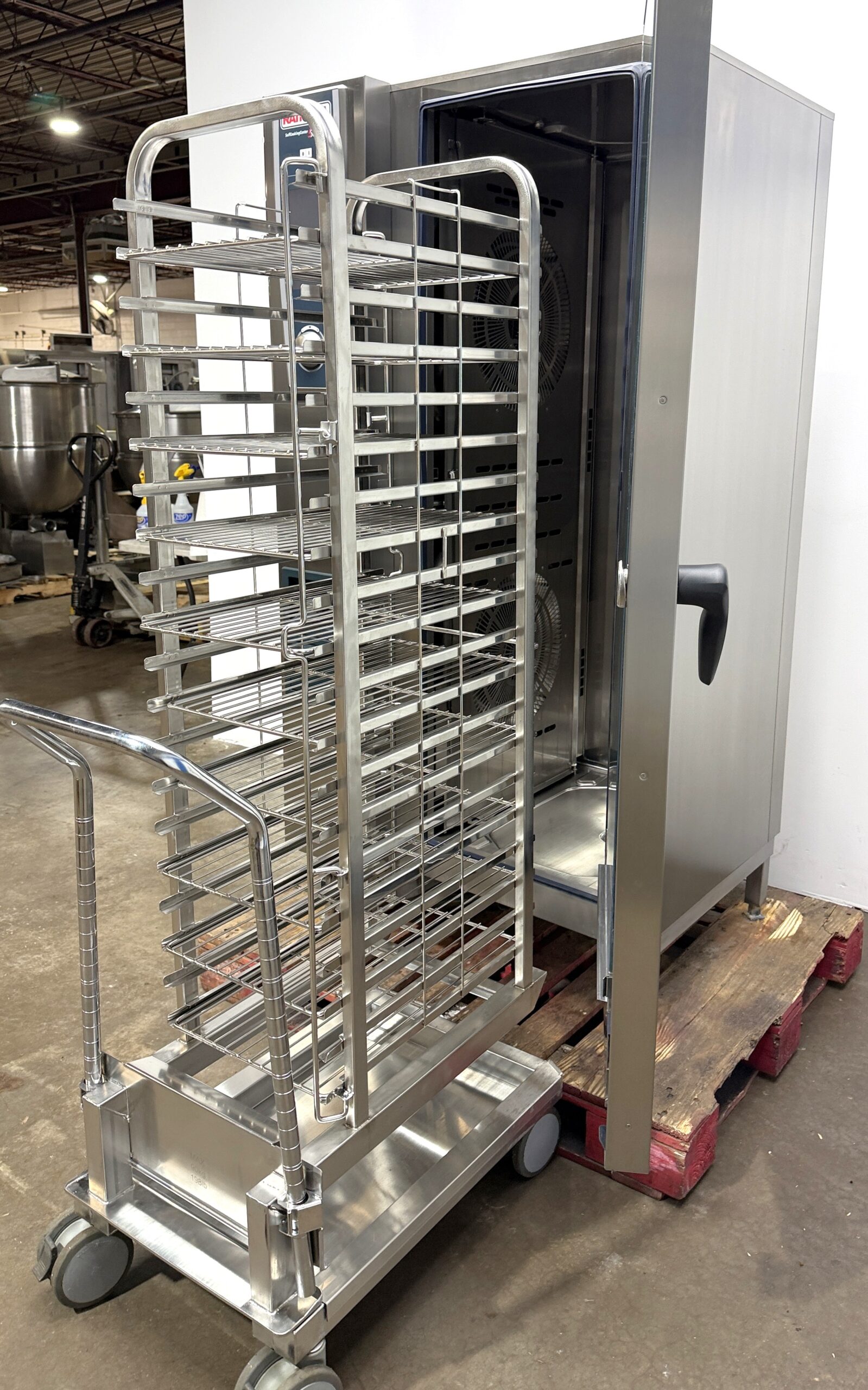 Rational SCCWE201G Natural Gas 20 pan, half size Combi oven (Refurbished w/WARRANTY) - Image 4