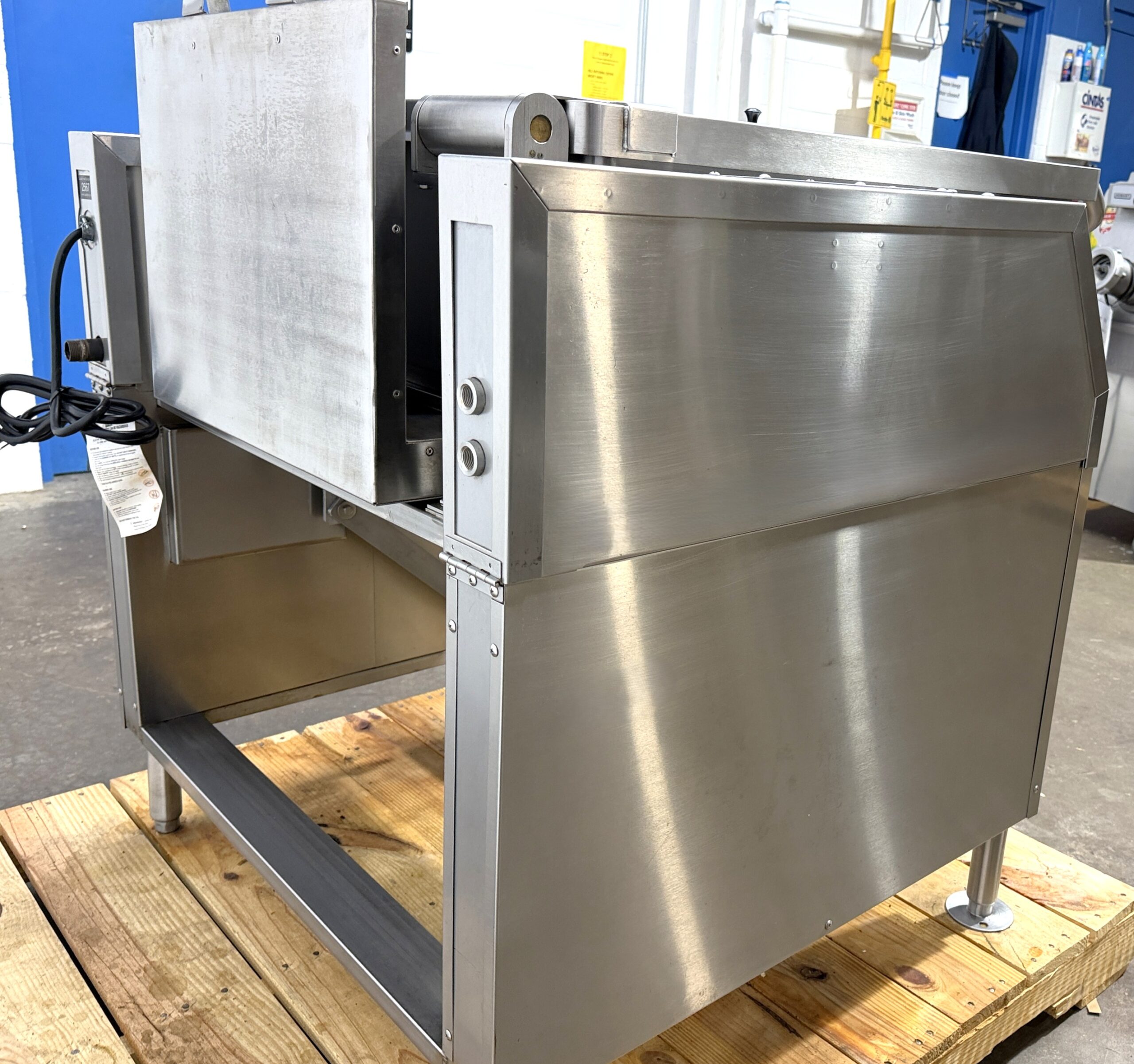 Market Forge 30 Gallon, Natural gas, Power tilt, Braising pan (Refurbished w/WARRANTY) - Image 12