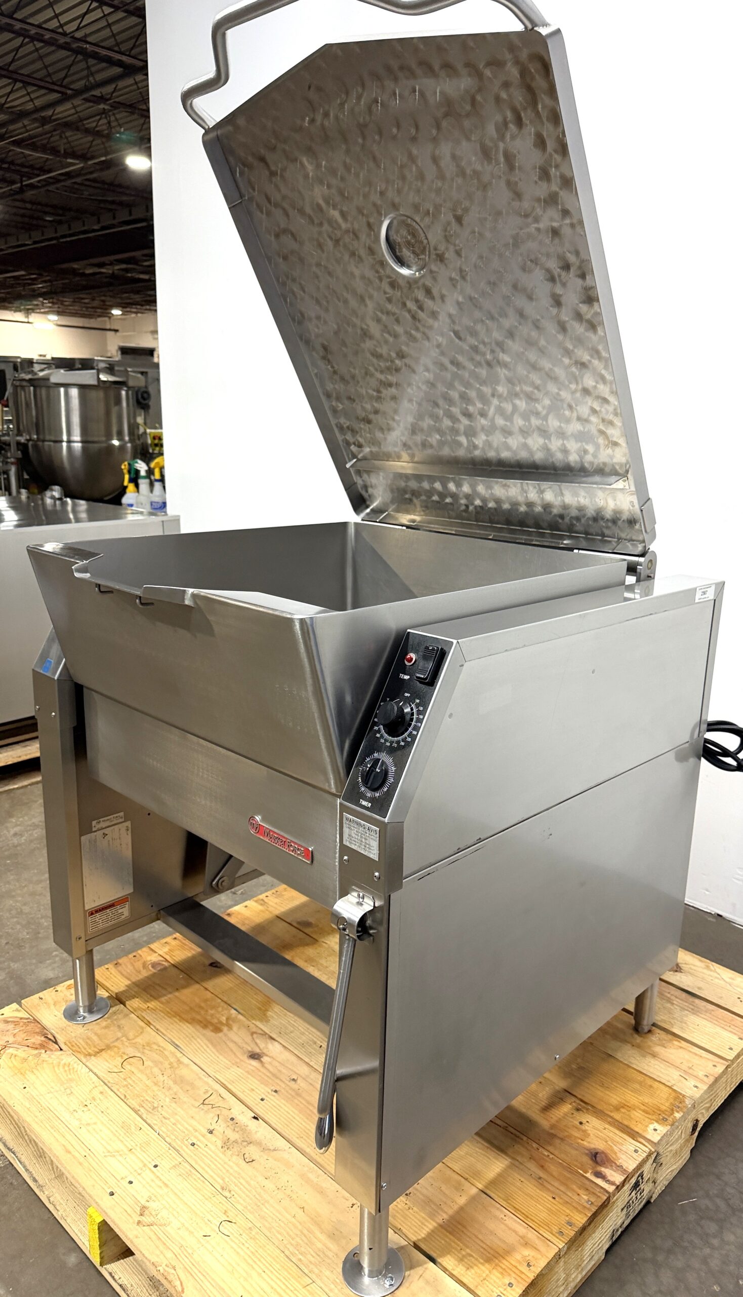 Market Forge 30 Gallon, Natural gas, Power tilt, Braising pan (Refurbished w/WARRANTY) - Image 6