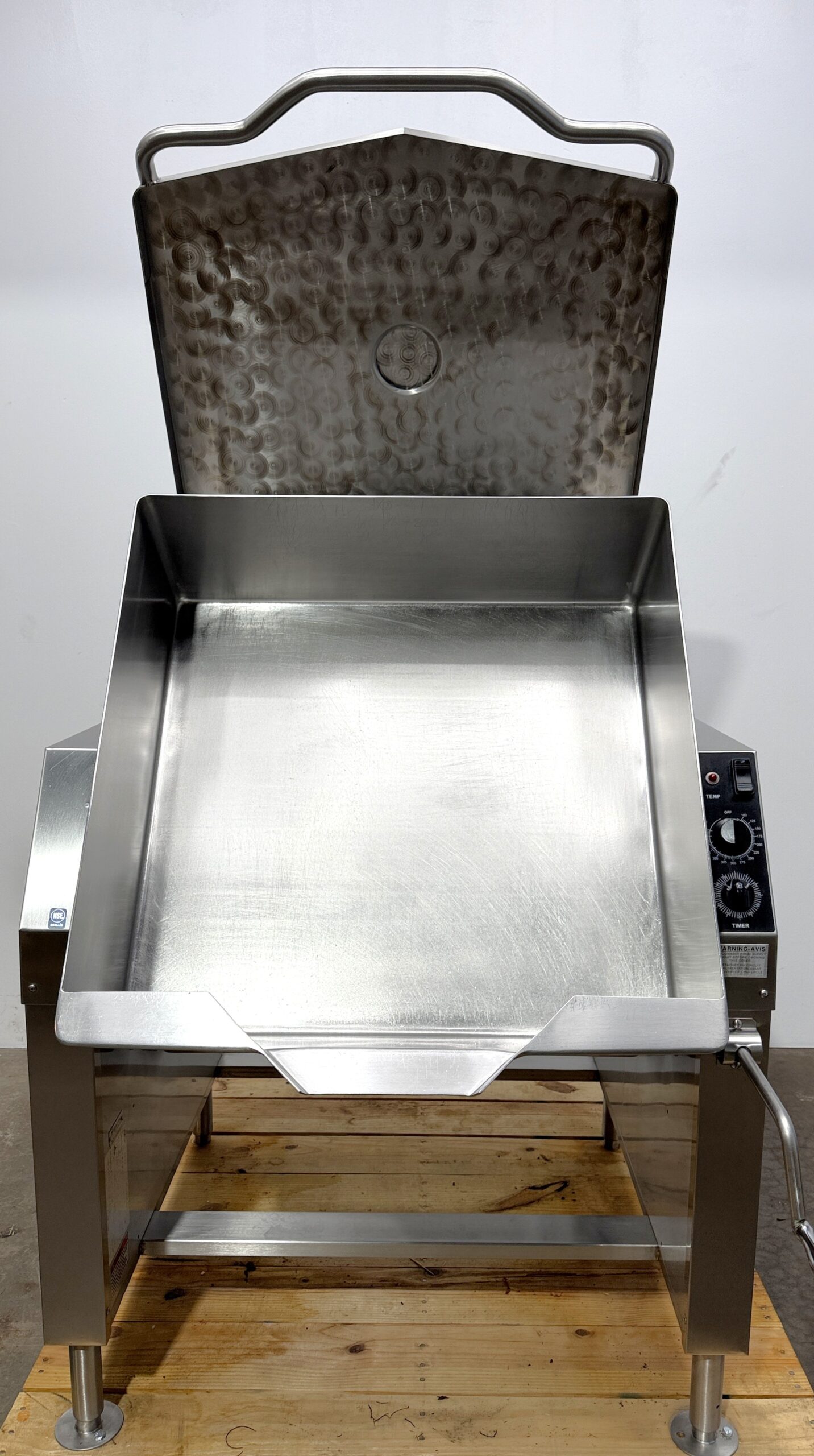 Market Forge 30 Gallon, Natural gas, Power tilt, Braising pan (Refurbished w/WARRANTY) - Image 4