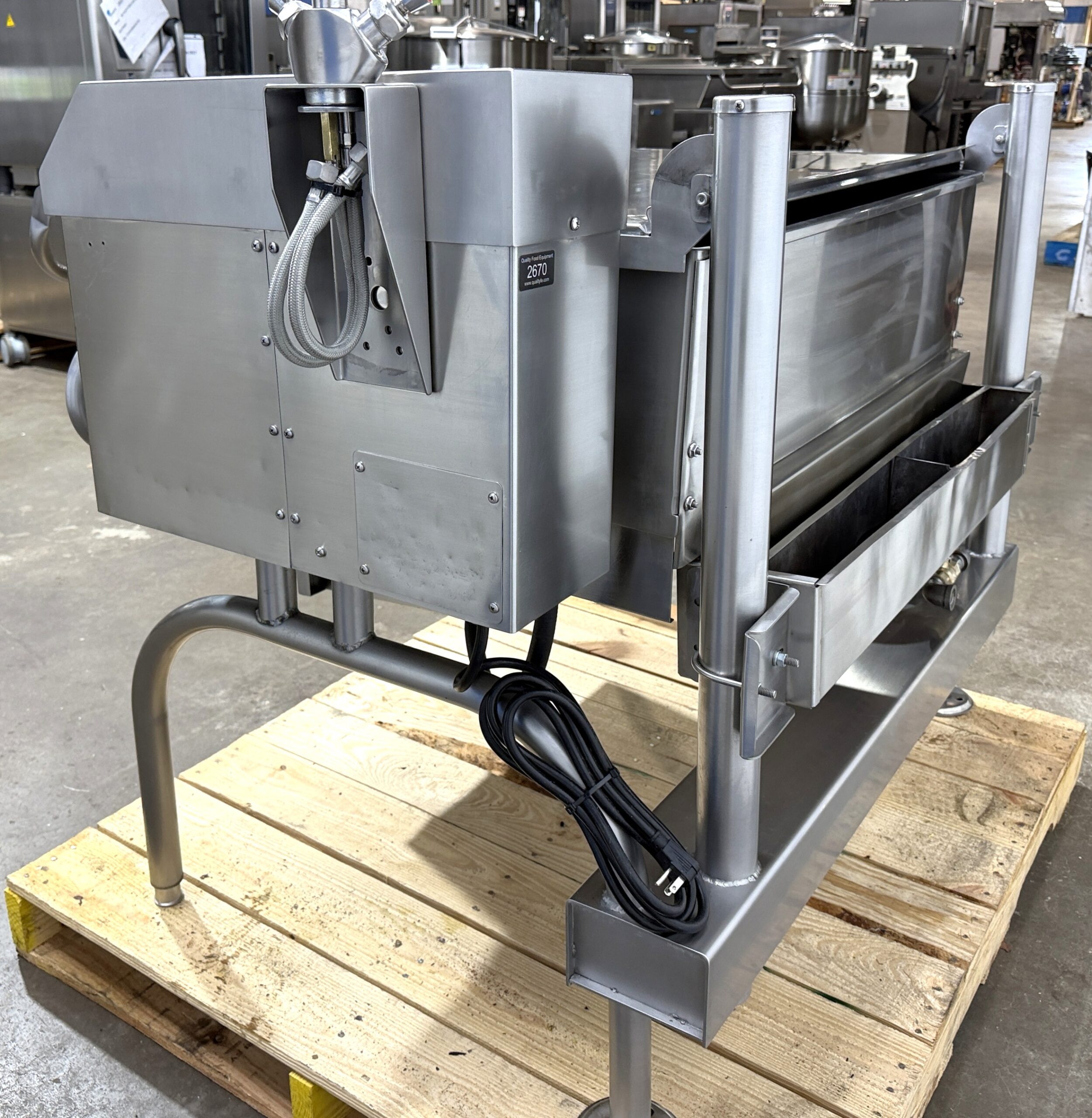 2019 Cleveland 40 gallon, Natural gas, Braising pan w/ Power Tilt (Refurbished w/Warranty) - Image 12