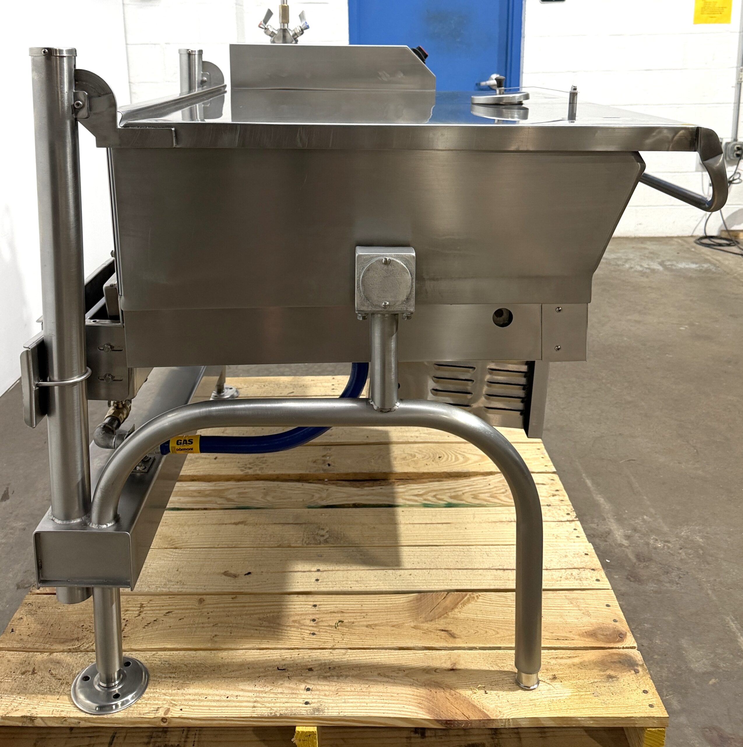 2019 Cleveland 40 gallon, Natural gas, Braising pan w/ Power Tilt (Refurbished w/Warranty) - Image 10