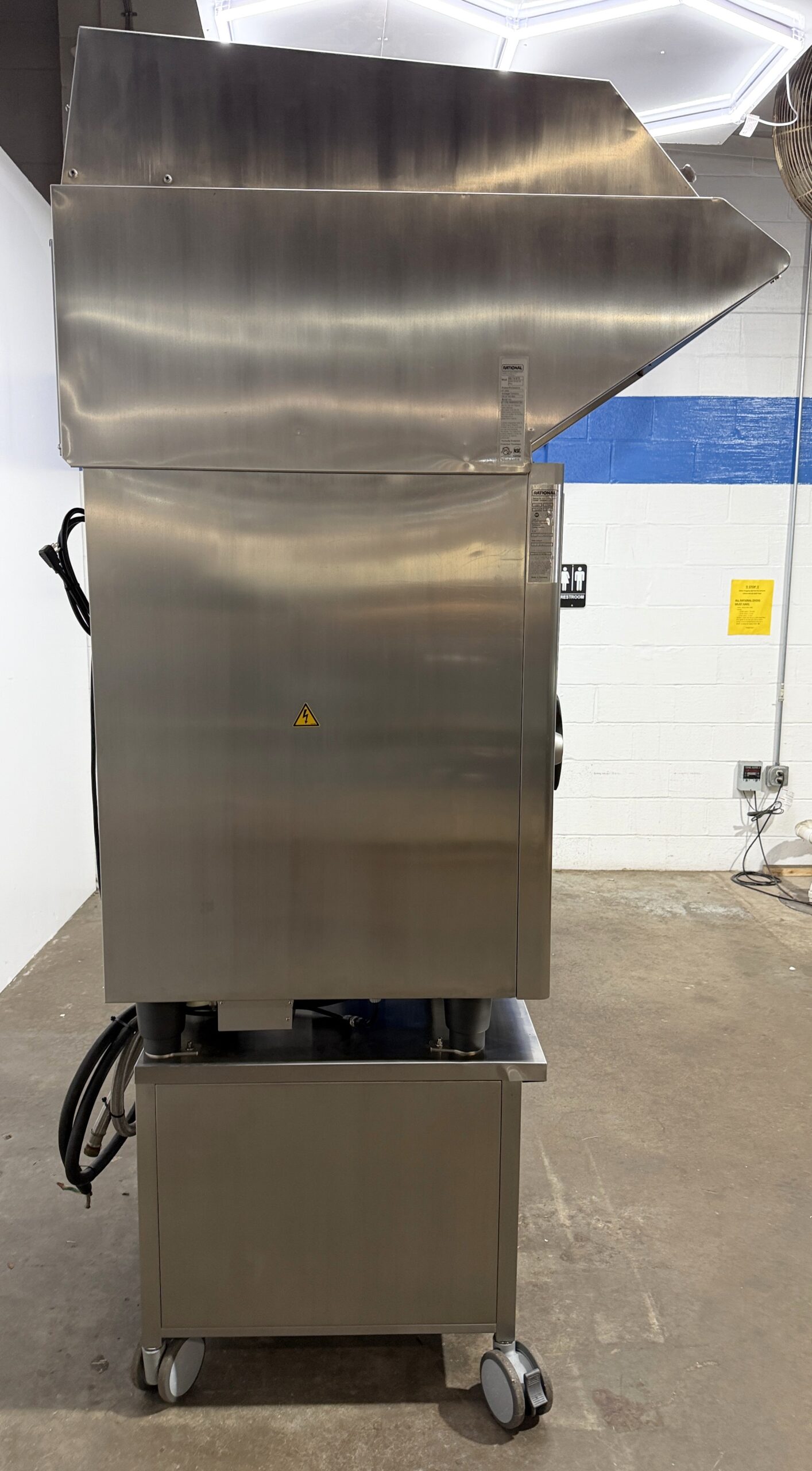Rational 10 pan, half size, Electric, combi w/Stand & Hood (Refurb w/WARRANTY) - Image 4