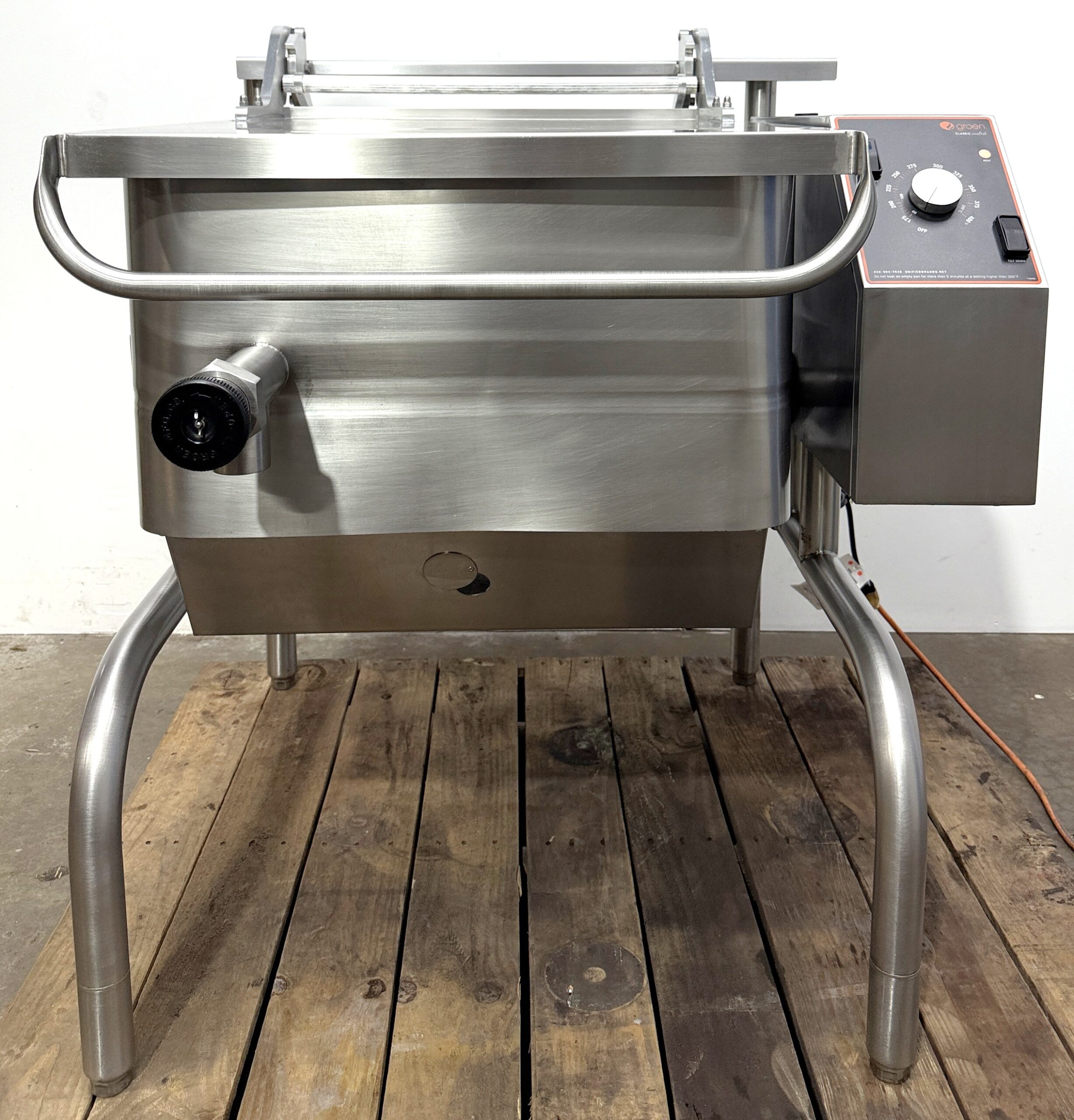 Groen BPP-30GC … 30 Gal. Natural Gas, Power tilt, Braising Pan (Refurbished w/WARRANTY) - Image 2