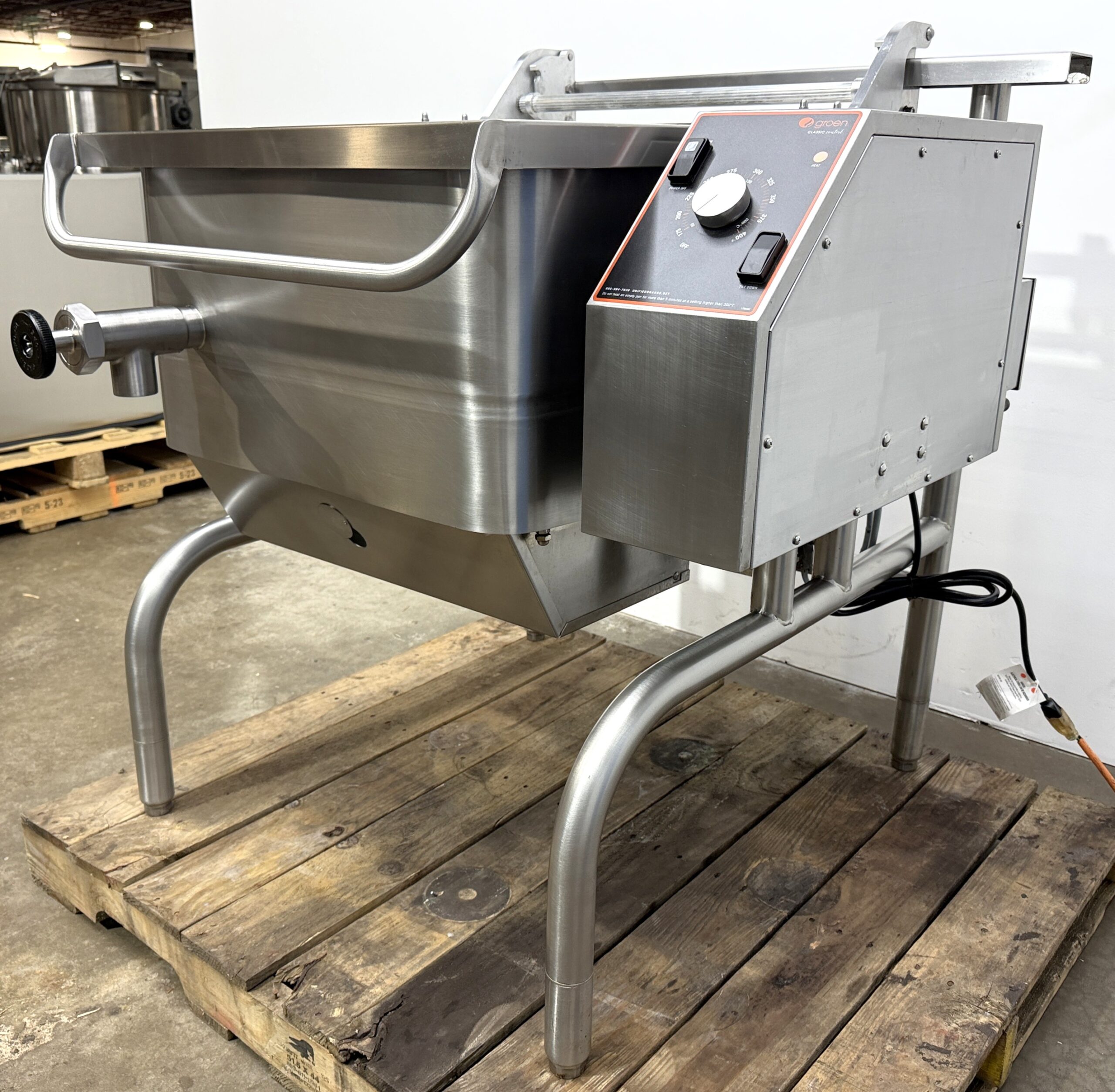 Groen BPP-30GC … 30 Gal. Natural Gas, Power tilt, Braising Pan (Refurbished w/WARRANTY) - Image 18