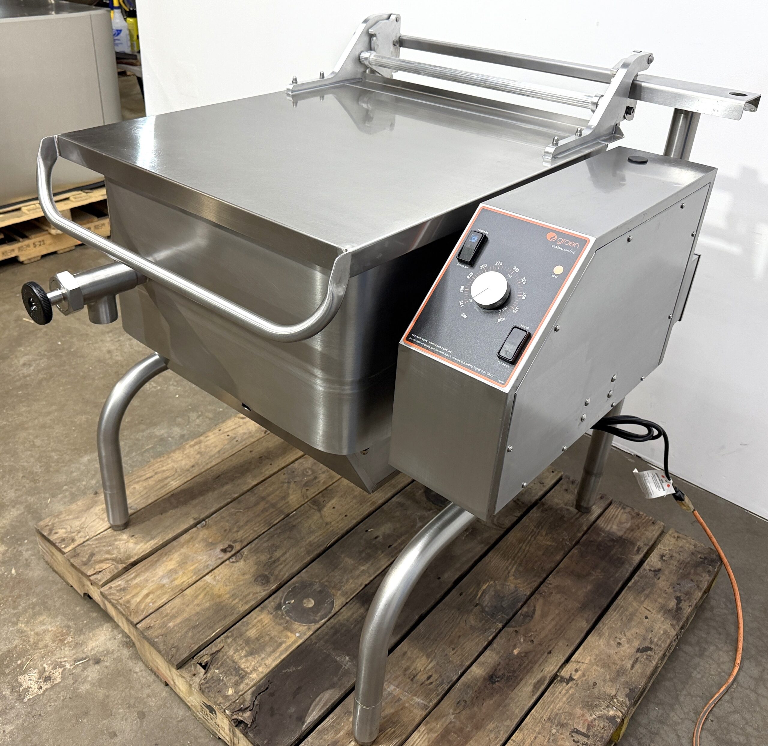Groen BPP-30GC … 30 Gal. Natural Gas, Power tilt, Braising Pan (Refurbished w/WARRANTY) - Image 17