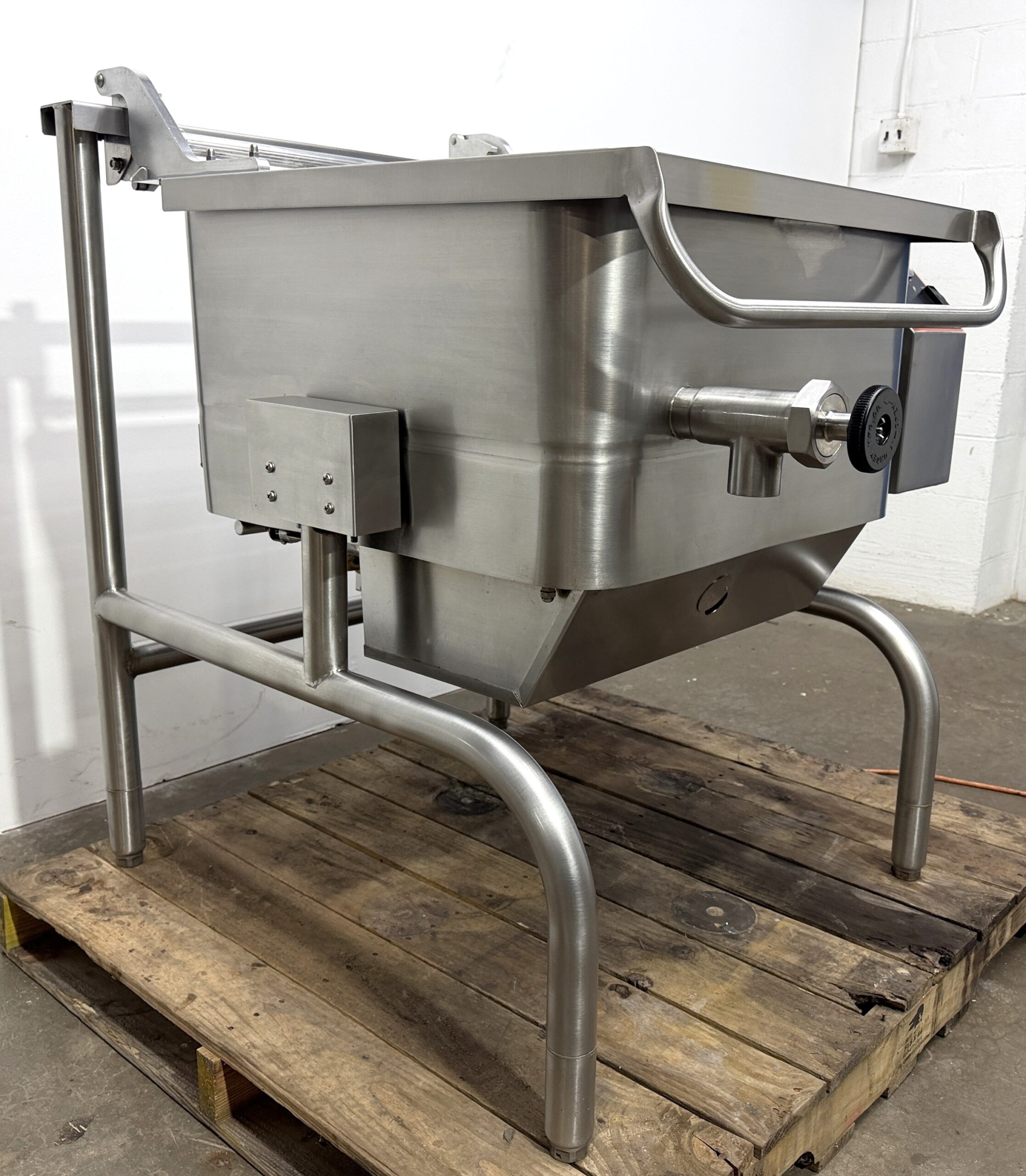Groen BPP-30GC … 30 Gal. Natural Gas, Power tilt, Braising Pan (Refurbished w/WARRANTY) - Image 12