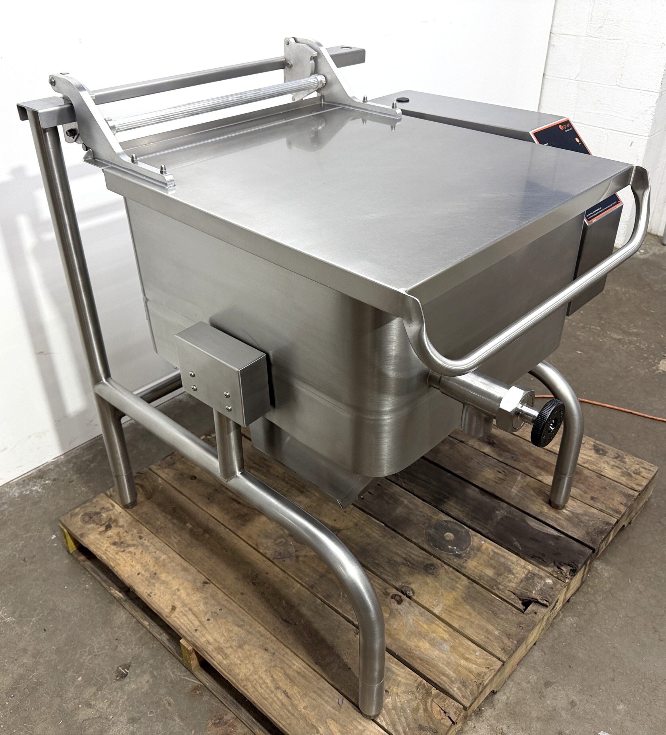 Groen BPP-30GC … 30 Gal. Natural Gas, Power tilt, Braising Pan (Refurbished w/WARRANTY) - Image 11
