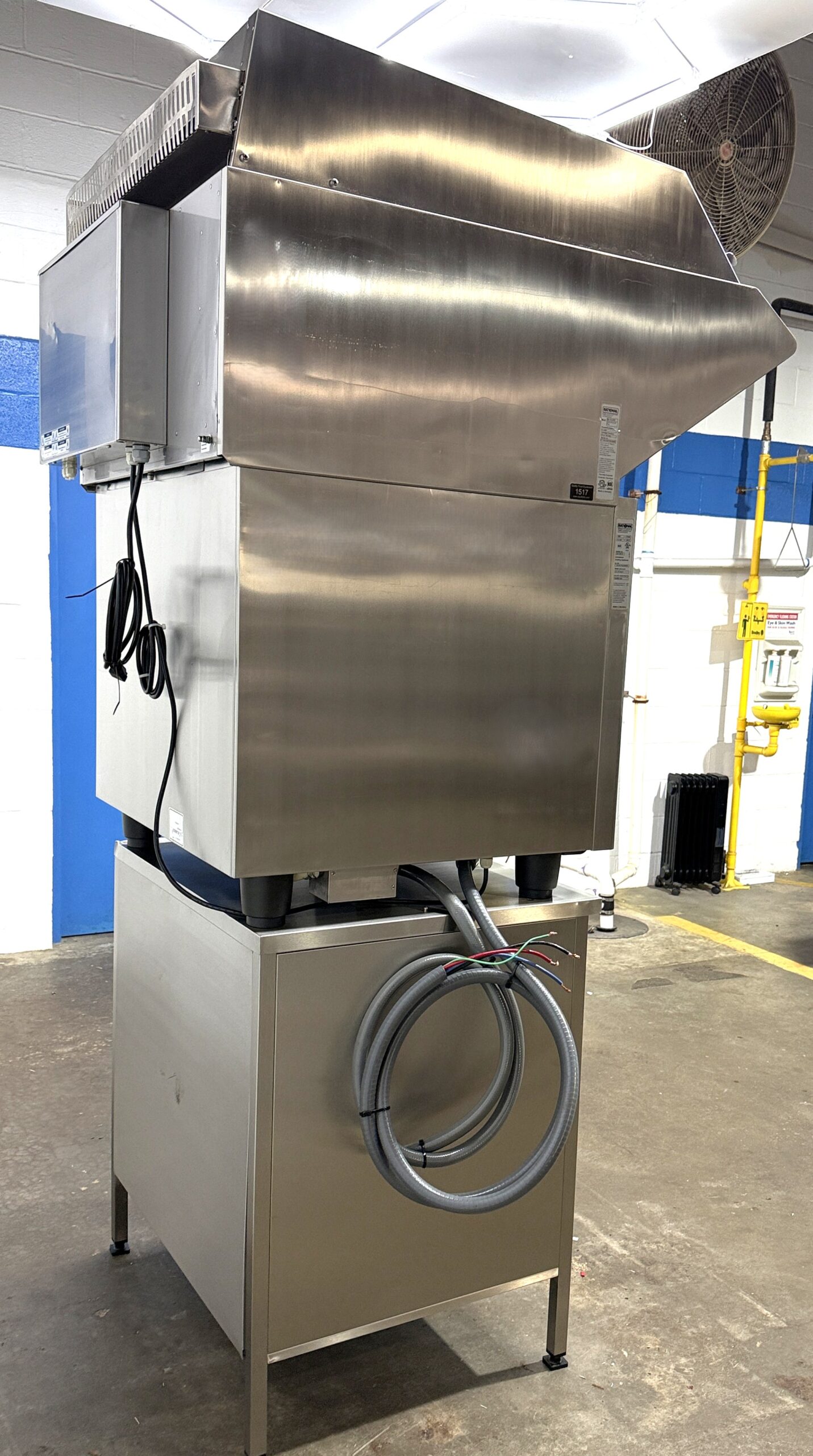 Rational 6 pan, half size, electric combi w/ UVP Hood & Stand (Refurbished w/Warranty) - Image 8